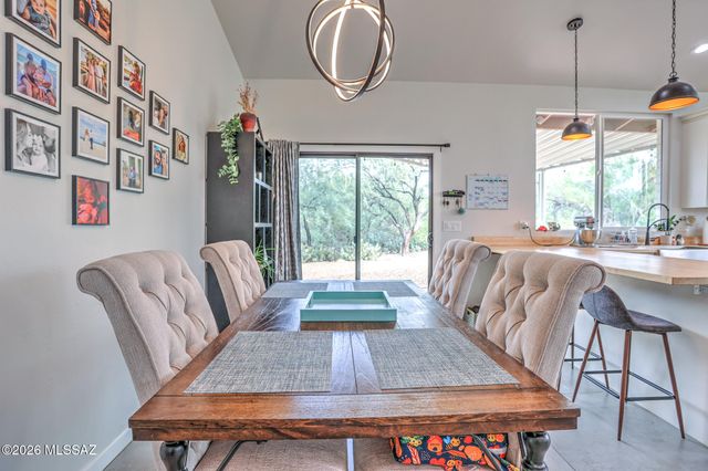 1010 W San Miguel Circle, Tucson, AZ 85704