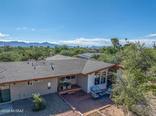 1010 W San Miguel Circle, Tucson, AZ 85704