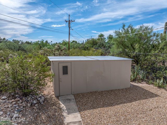 1010 W San Miguel Circle, Tucson, AZ 85704