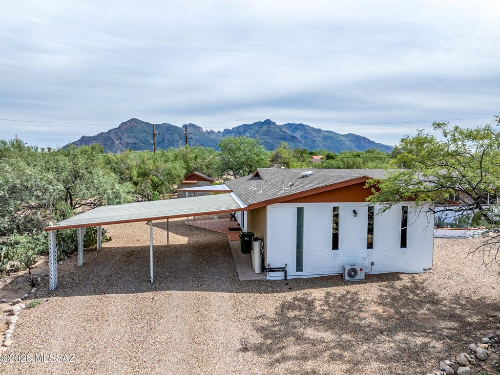 1010 W San Miguel Circle, Tucson, AZ 85704