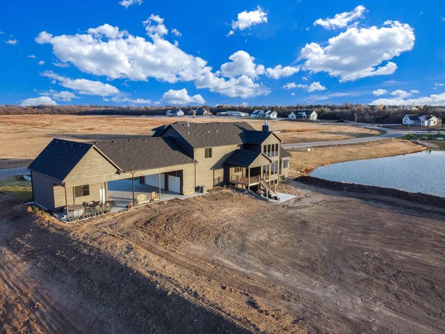 243 Thurston Ln, Derby, KS 67037