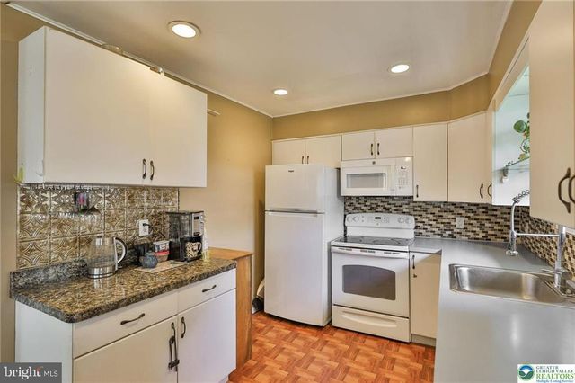2840 W SOUTH ST, Allentown, PA 18103