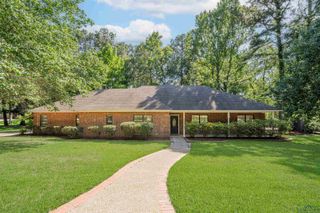 9211 Elm Tree Circle, Tyler, TX 75703