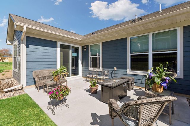 1430 Anchor Avenue, River Falls, WI 54022