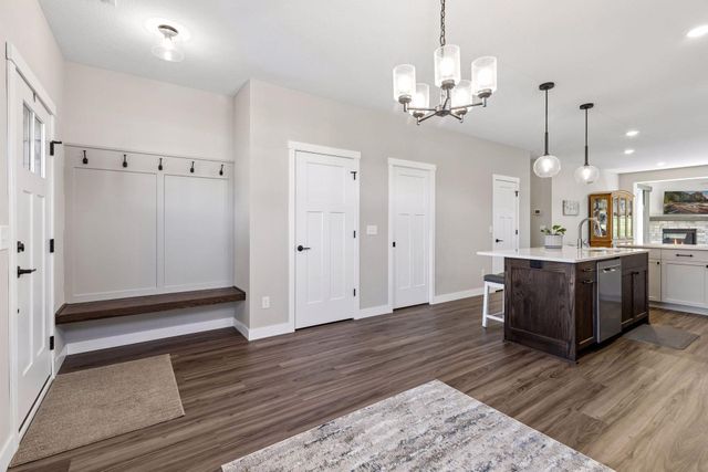 1430 Anchor Avenue, River Falls, WI 54022