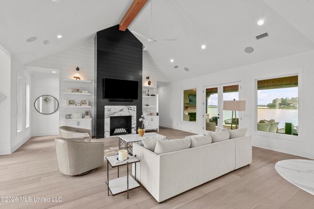 140 Herons Bay Circle, Madison, MS 39110
