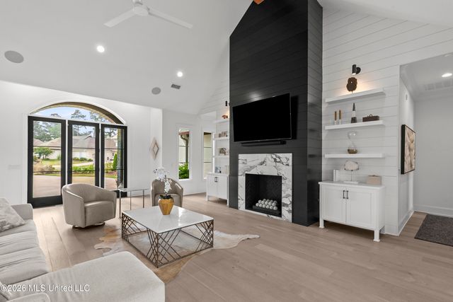 140 Herons Bay Circle, Madison, MS 39110