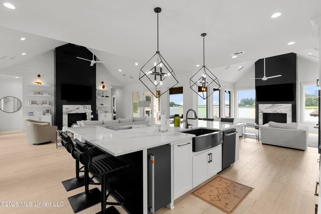 140 Herons Bay Circle, Madison, MS 39110