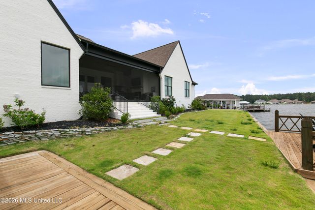 140 Herons Bay Circle, Madison, MS 39110