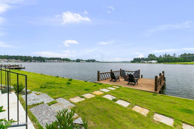 140 Herons Bay Circle, Madison, MS 39110