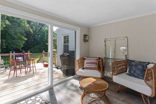 700 Grove St, Worcester, MA 01605