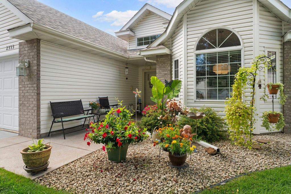 2333 Cleveland Lane S, Cambridge, MN 55008 — photo 4
