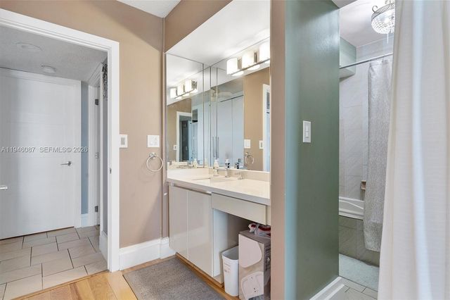 20379 W Country Club Drive 1933, Aventura, FL 33180