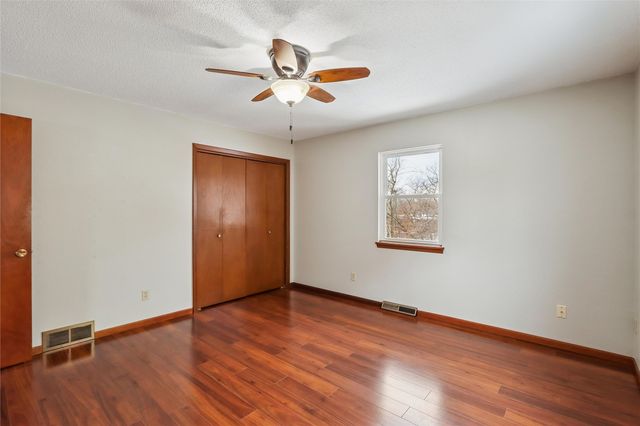 3125 Shasta Court NE, Cedar Rapids, IA 52402