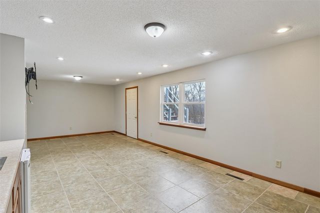 3125 Shasta Court NE, Cedar Rapids, IA 52402