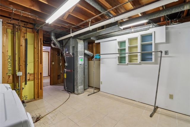 3125 Shasta Court NE, Cedar Rapids, IA 52402