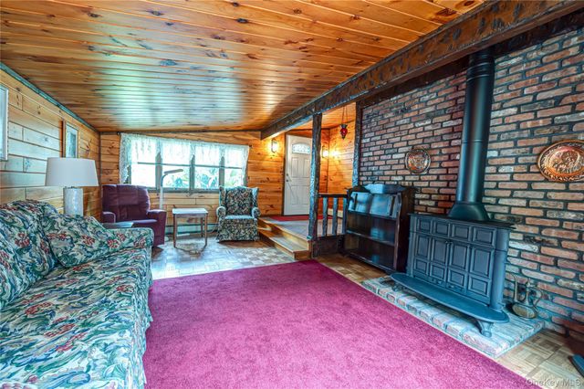 16 Morning Drive, Centereach, NY 11720