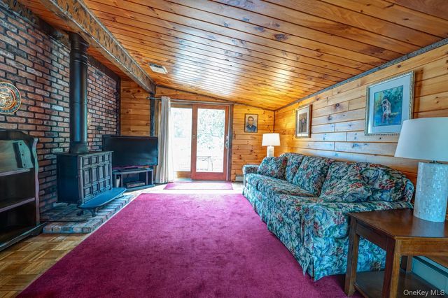 16 Morning Drive, Centereach, NY 11720