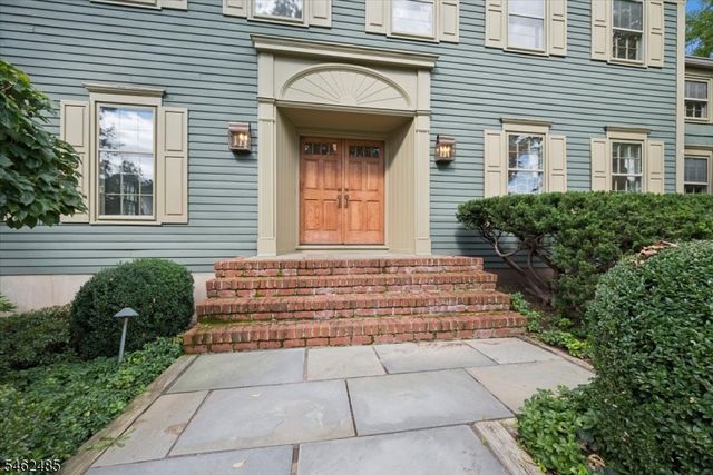 1 Ellyn Ct, Morris Twp., NJ 07960