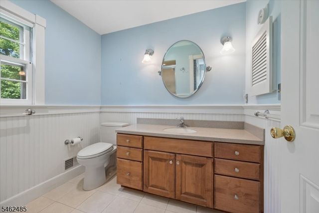 1 Ellyn Ct, Morris Twp., NJ 07960