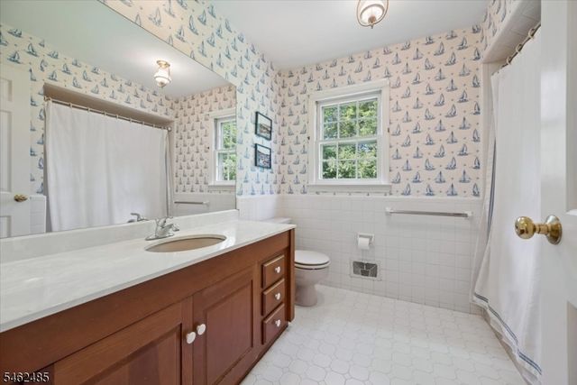 1 Ellyn Ct, Morris Twp., NJ 07960