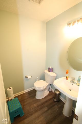 12536 Schoolhouse Road, Fishers, IN 46037
