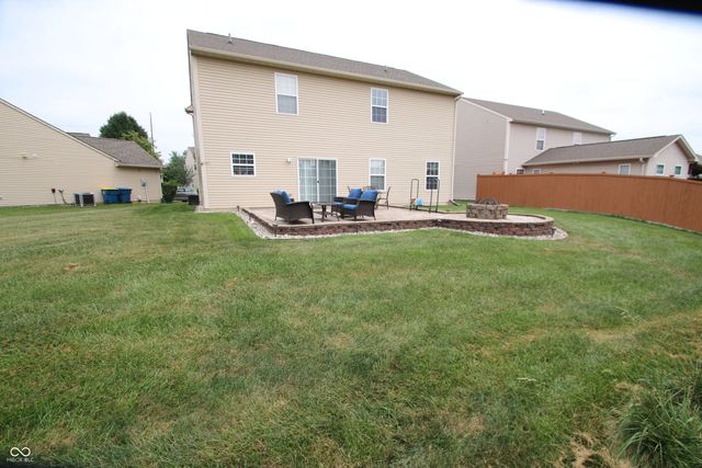 12536 Schoolhouse Road, Fishers, IN 46037