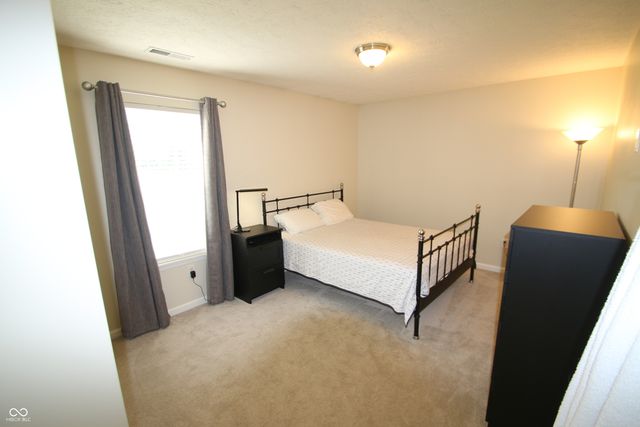 12536 Schoolhouse Road, Fishers, IN 46037