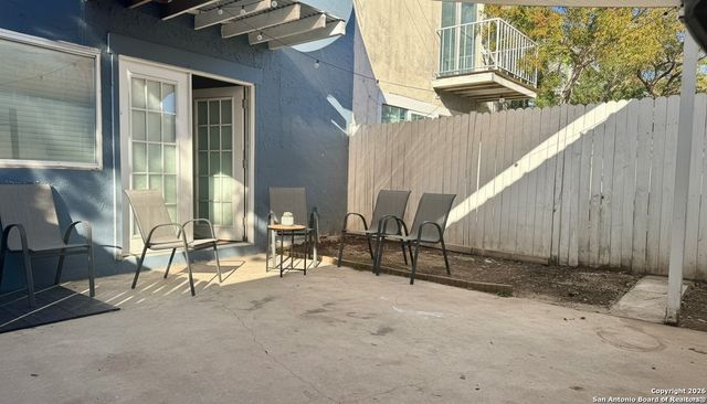 6526 Spring Manor, San Antonio, TX 78249