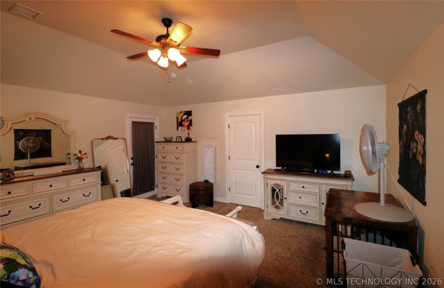 5870 E 143rd Street S, Bixby, OK 74008