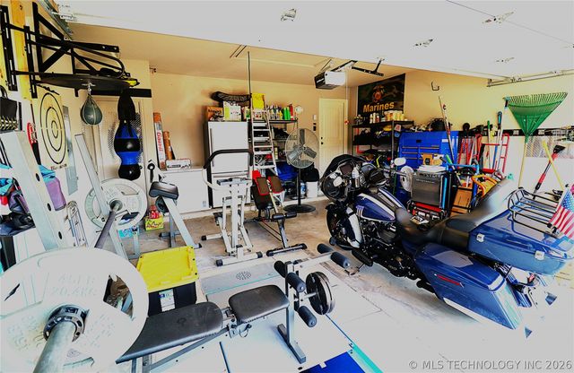 5870 E 143rd Street S, Bixby, OK 74008