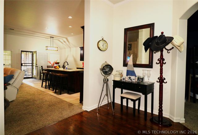 5870 E 143rd Street S, Bixby, OK 74008