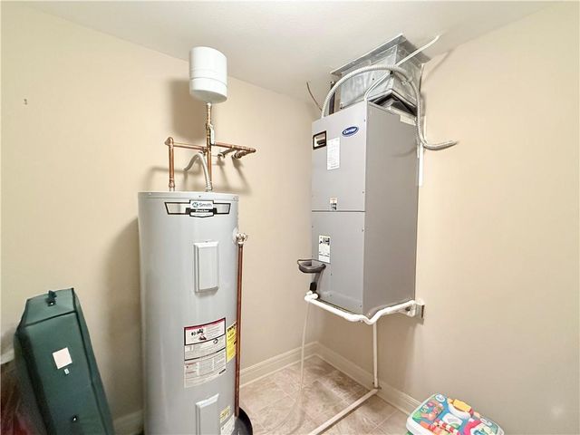 10531 Mission Road 312, Leawood, KS 66206