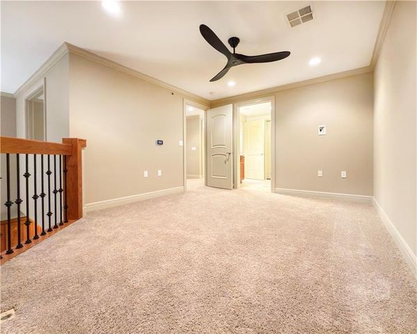 10531 Mission Road 312, Leawood, KS 66206