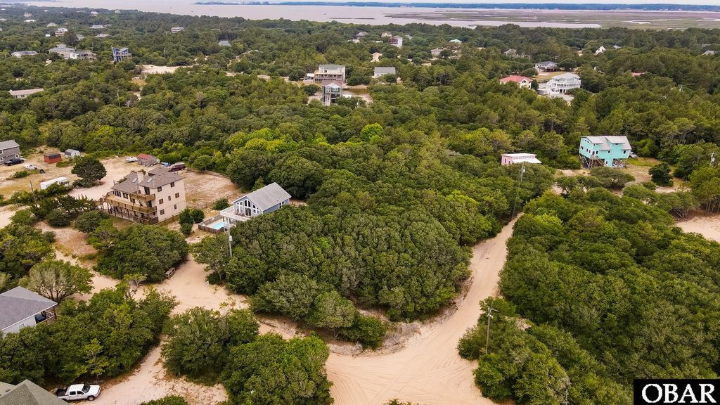 Image 8 of property listing at 2248 Sandpiper Road Lot #1, Corolla, NC 27927