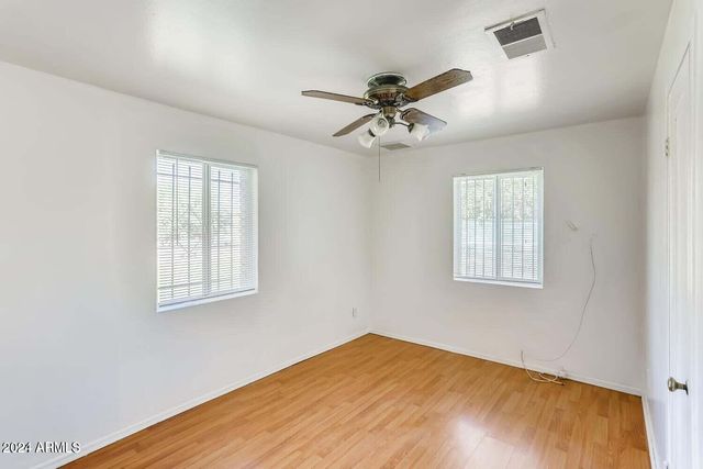 6730 W Flynn Lane, Glendale, AZ 85303