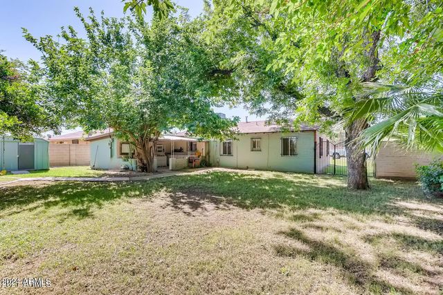 6730 W Flynn Lane, Glendale, AZ 85303