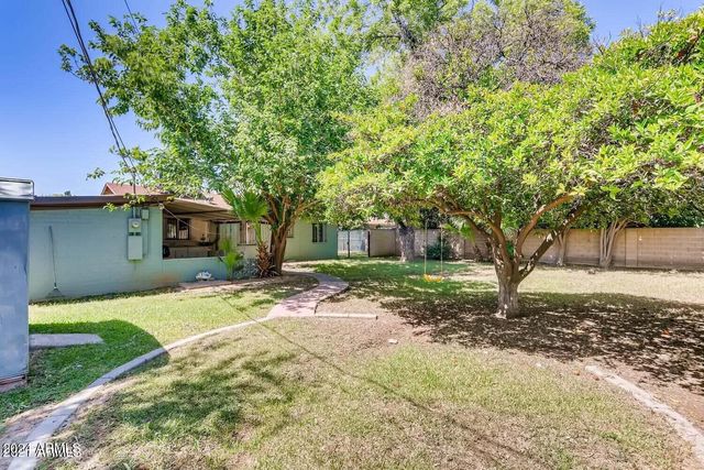 6730 W Flynn Lane, Glendale, AZ 85303