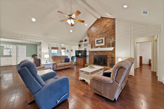 6313 O Ryans Circle, Garland, TX 75044