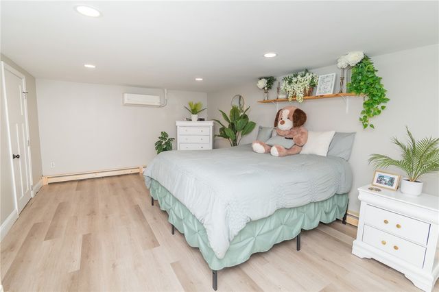 2 Ash Lane, North Providence, RI 02911