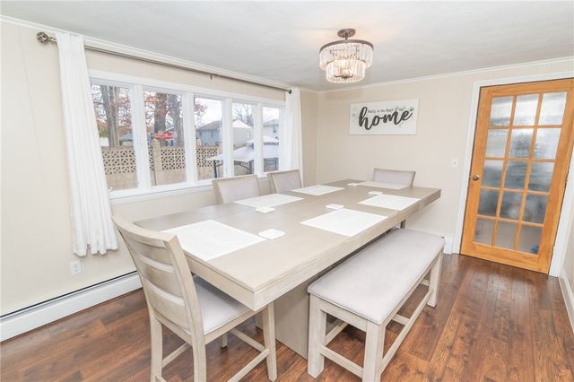 2 Ash Lane, North Providence, RI 02911