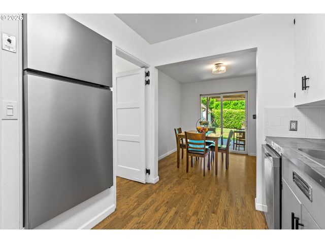 3811 Ne 114TH Ave, Portland, OR 97220