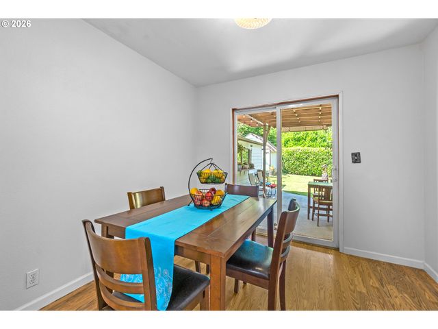 3811 Ne 114TH Ave, Portland, OR 97220
