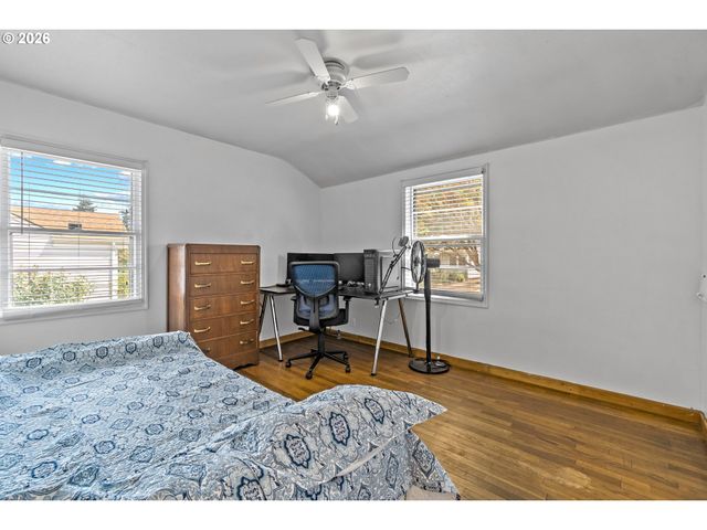 3811 Ne 114TH Ave, Portland, OR 97220
