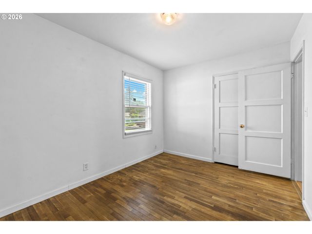 3811 Ne 114TH Ave, Portland, OR 97220