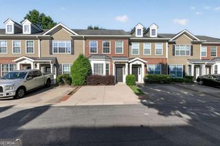 2161 Del Lago Circle NW, Kennesaw, GA 30152