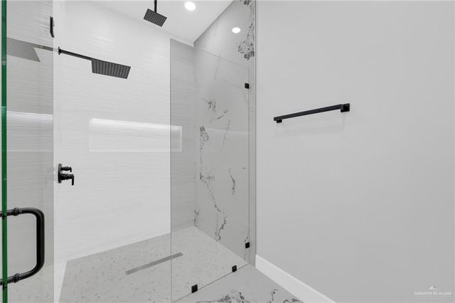 8042 N 48th Lane, Mcallen, TX 78504