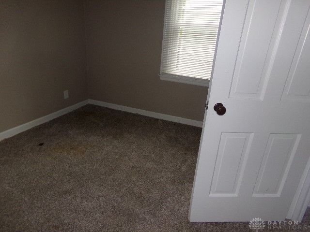 1914 W Bataan Drive, Dayton, OH 45420