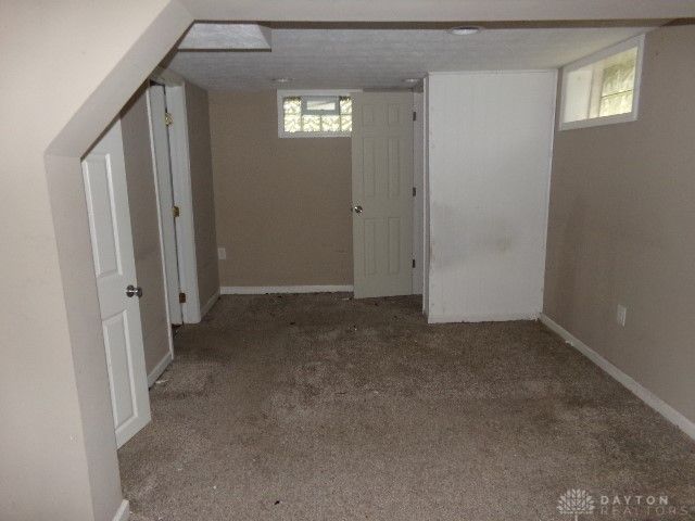 1914 W Bataan Drive, Dayton, OH 45420
