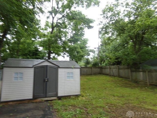 1914 W Bataan Drive, Dayton, OH 45420
